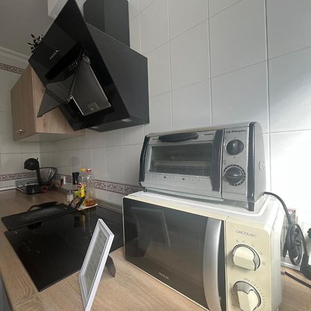 Lovely Rooms En Piso Compartido Sevilha Exterior foto