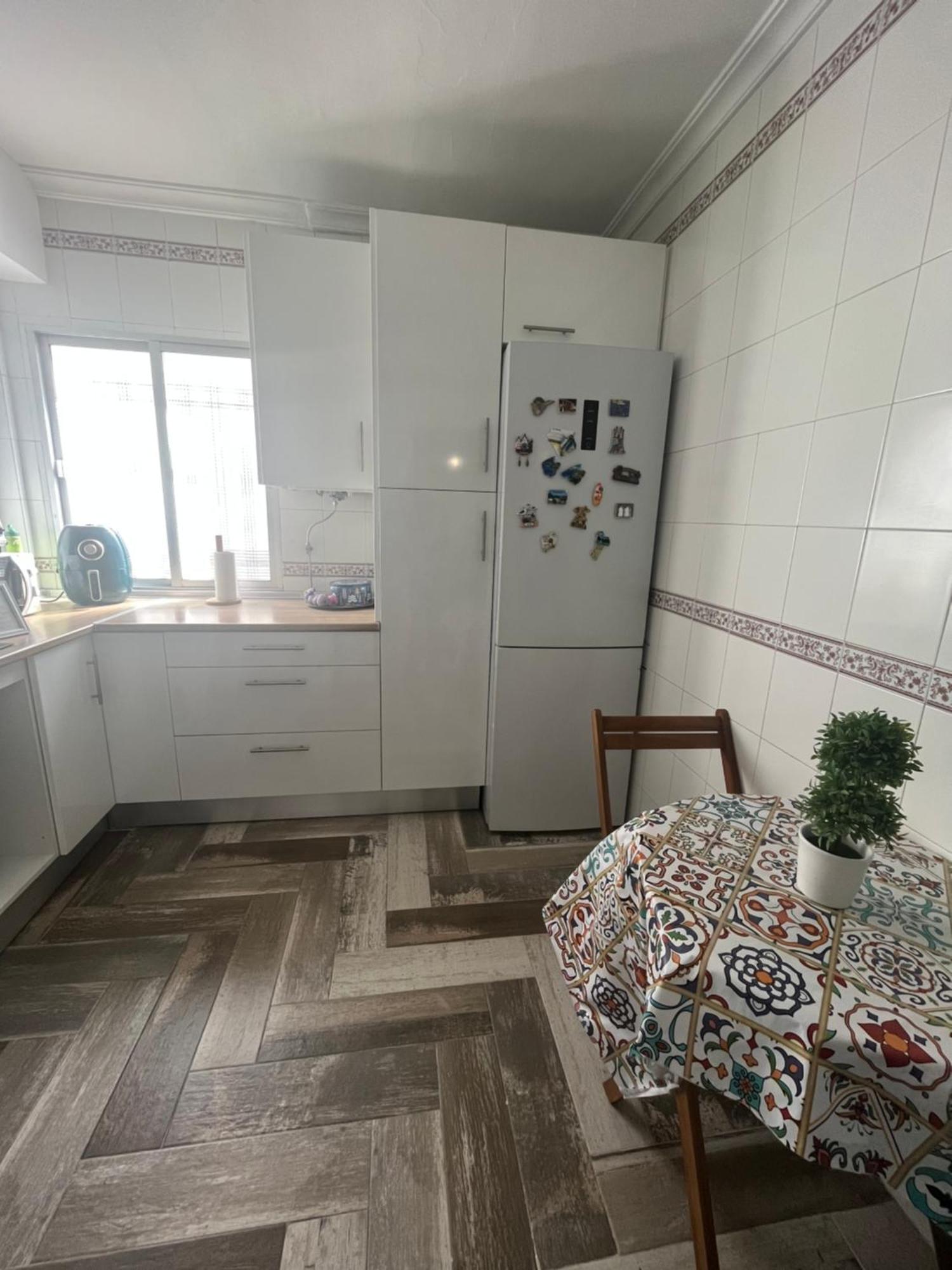 Lovely Rooms En Piso Compartido Sevilha Exterior foto
